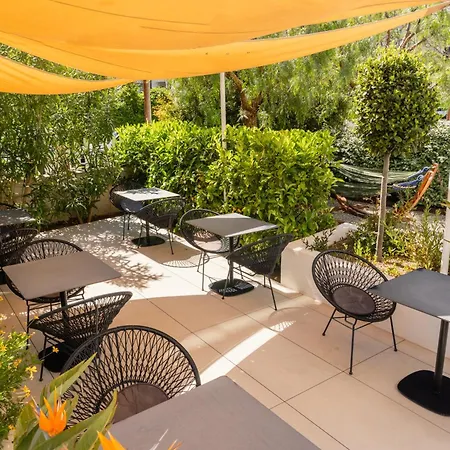 Instants Boutique Hotel (Adults Only)-3